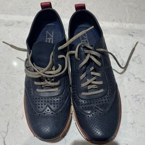Cole Haan Men's Navy Brogue Shoes performed leather 9.5 m